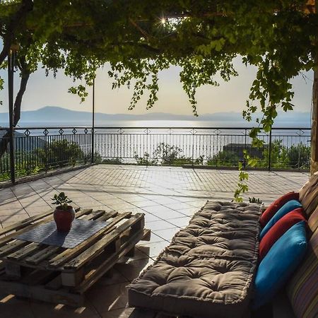 Coastal Stone Residence With Spectacular Scenery Kitriaí Dış mekan fotoğraf