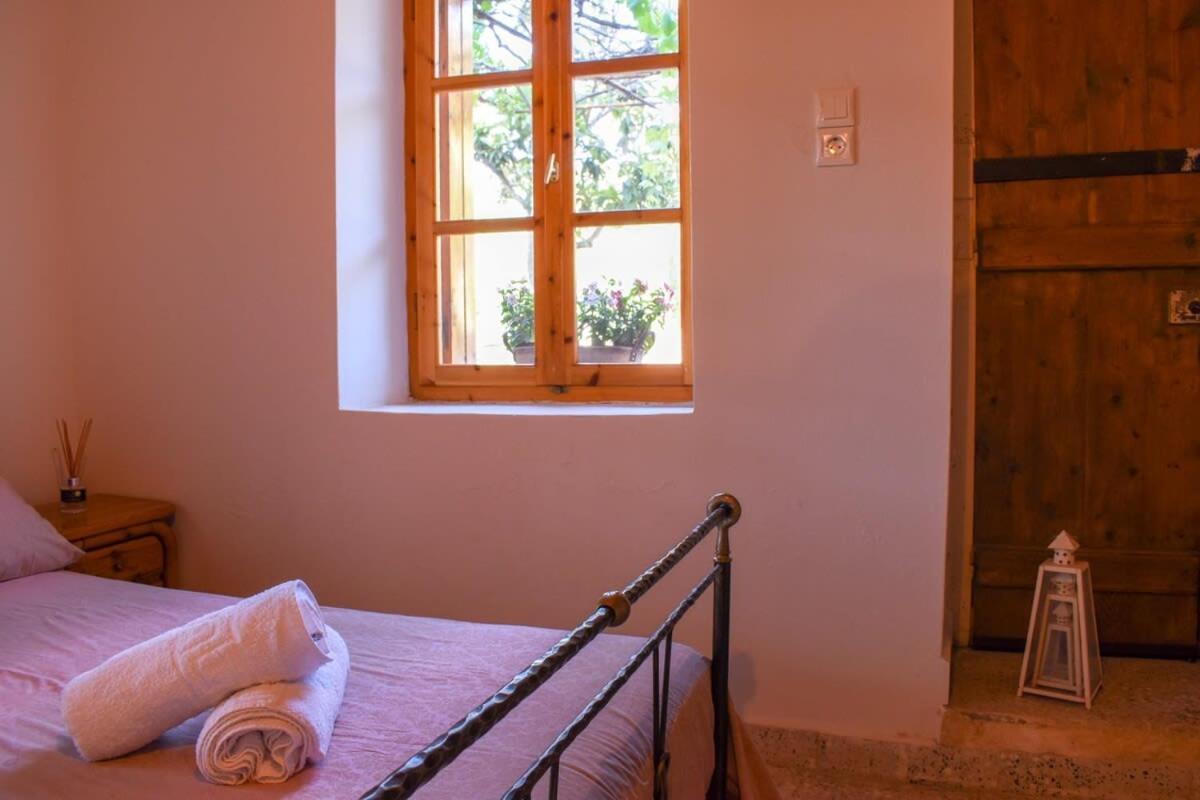 Coastal Stone Residence With Spectacular Scenery Kitriaí Dış mekan fotoğraf